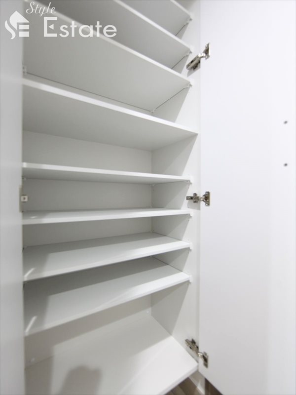 シューズボックス