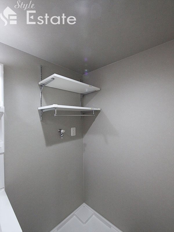洗濯物置き場 棚