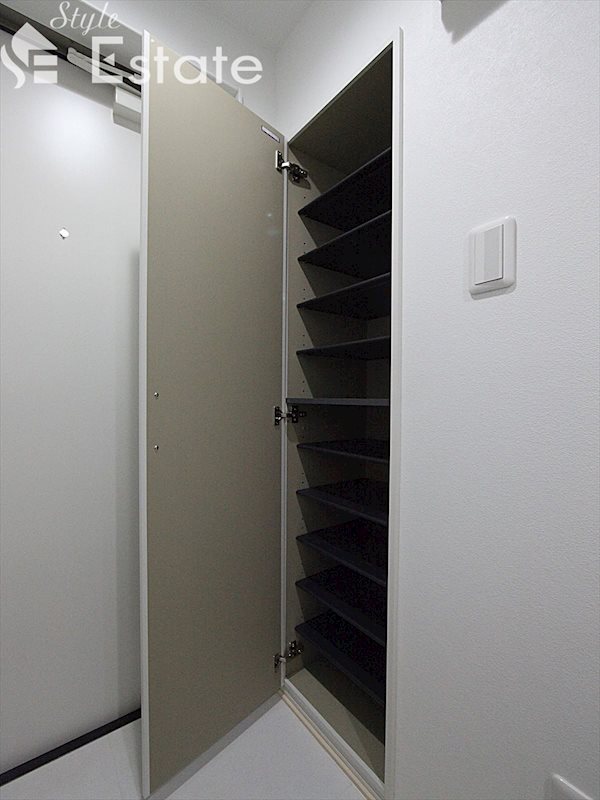 シューズボックス