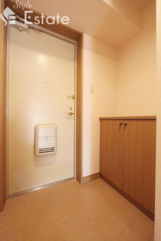 玄関 シューズボックス