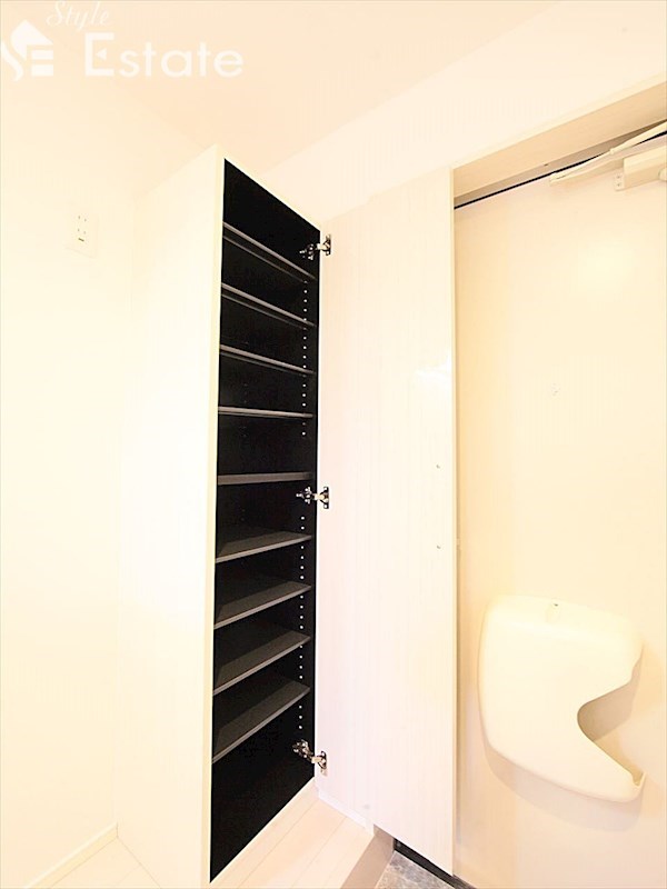 シューズボックス