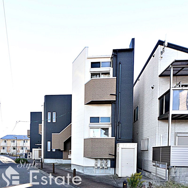 Creo庄内通参番館