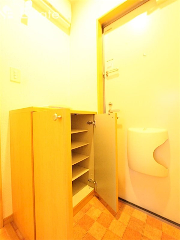 シューズボックス