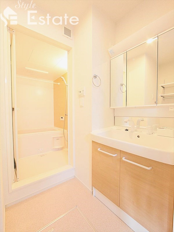 脱衣場 独立洗面台