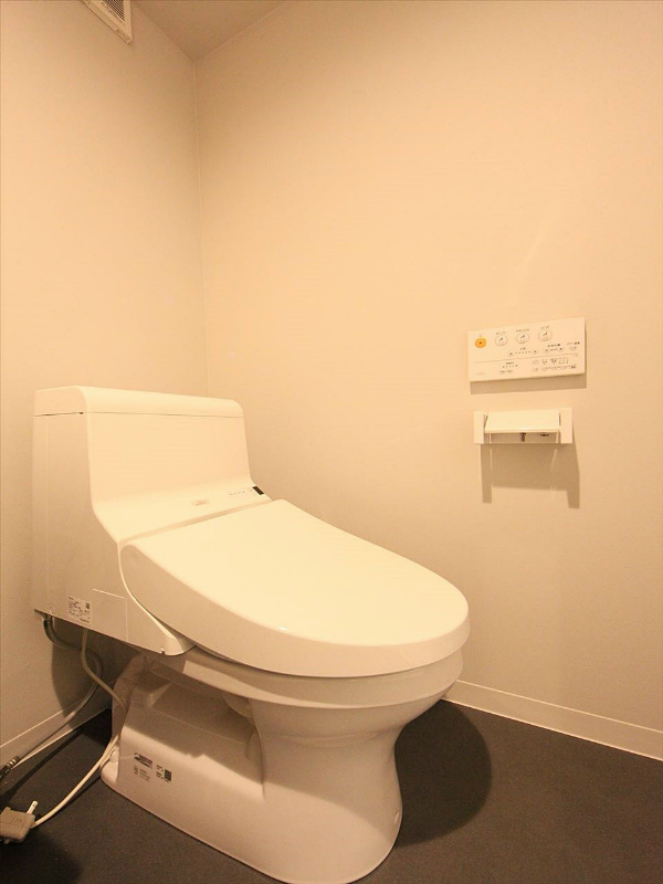 ウォシュレット付トイレ