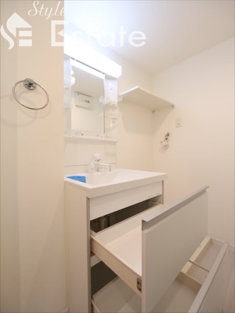 ☆独立洗面台収納