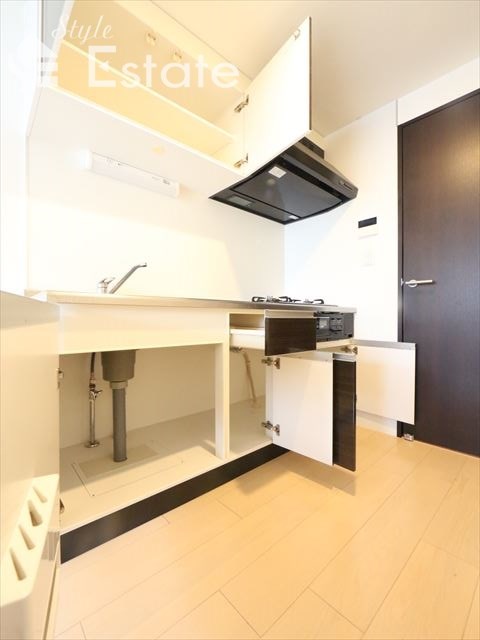 キッチン収納スペース