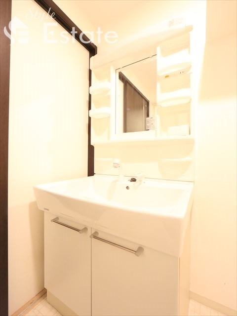 独立洗面化粧台