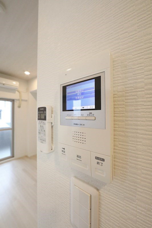 モニター付きインターホン