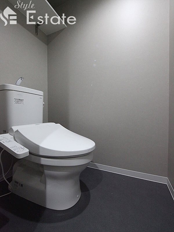 温水洗浄便座付トイレ