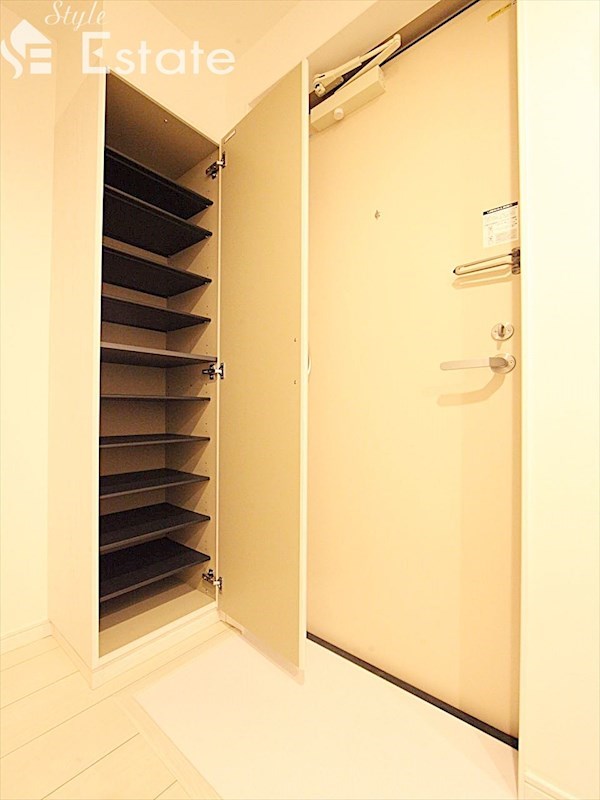 シューズボックス付