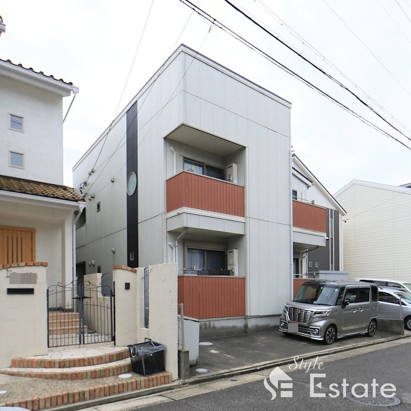 クレフラスト鶴里