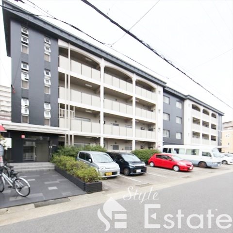 シーズンコート植田