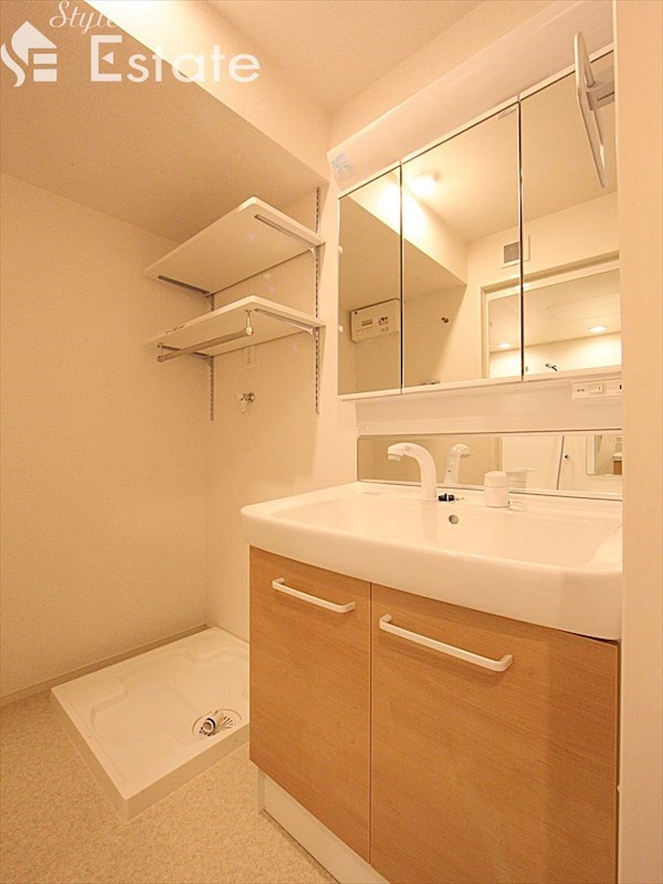 シャンプードレッサー