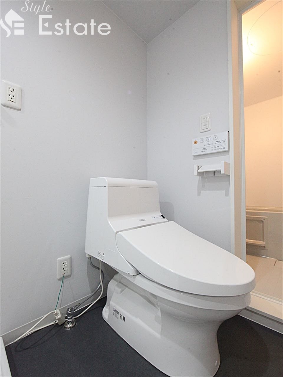 トイレ 温水洗浄暖房便座