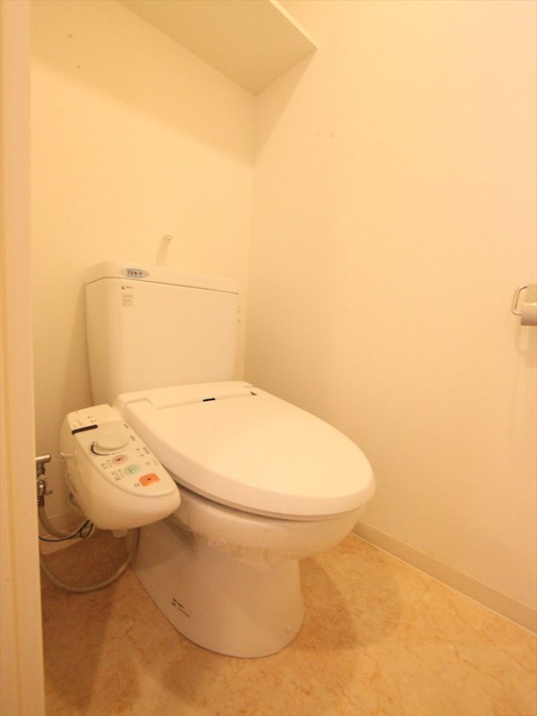 シャワー付トイレ