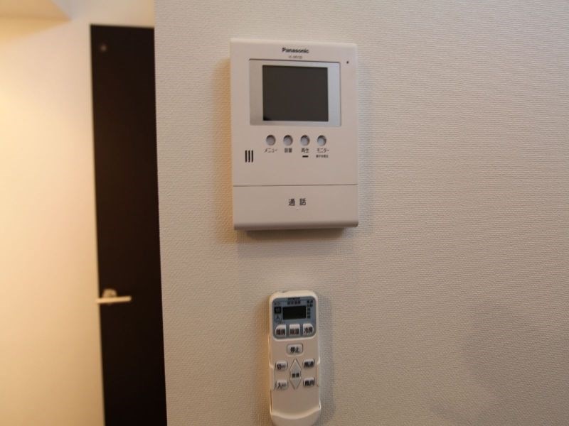 モニター付きインターホン