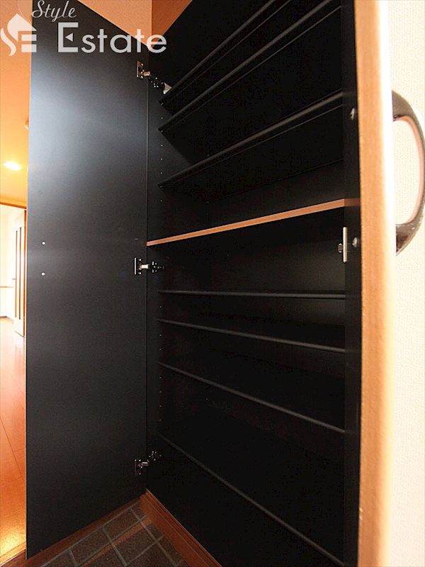 シューズボックス