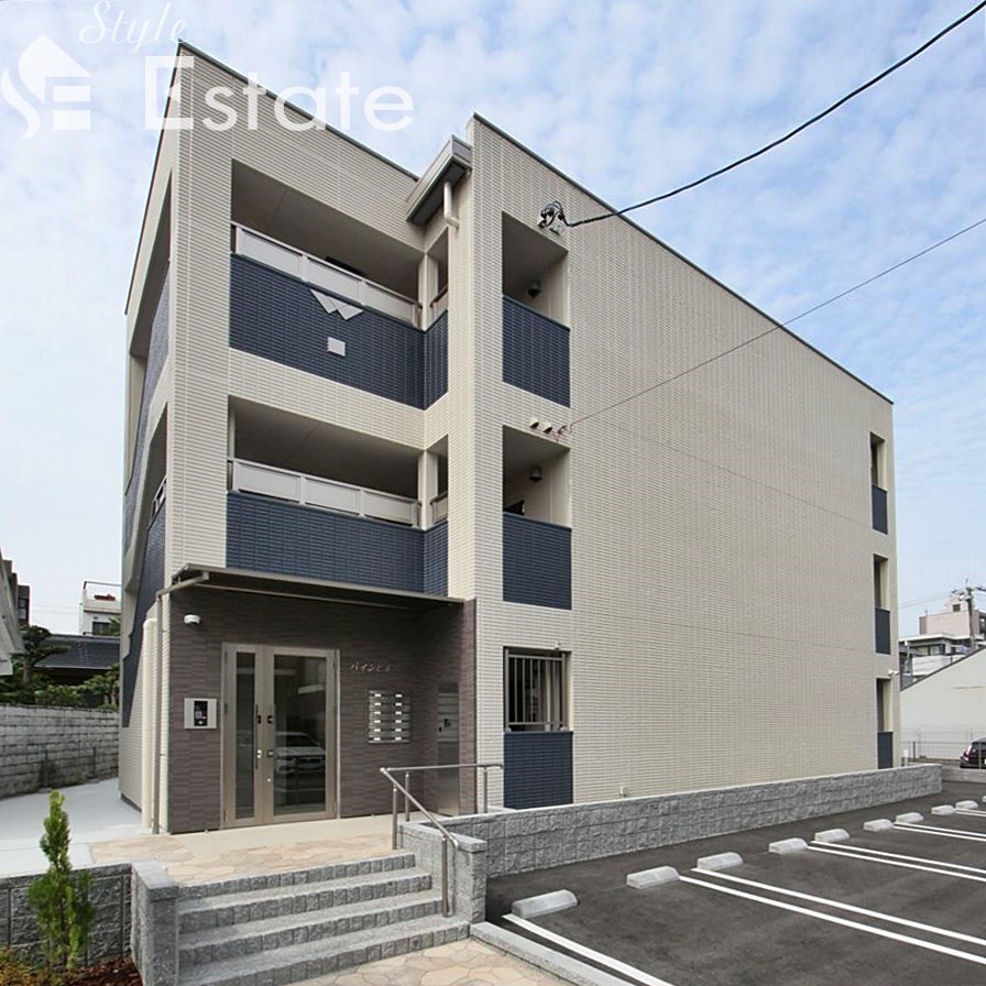 パインヒルズ　桜山