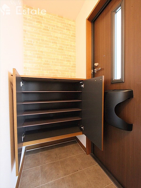 シューズボックス