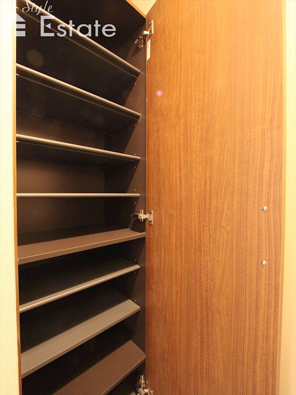 シューズボックス