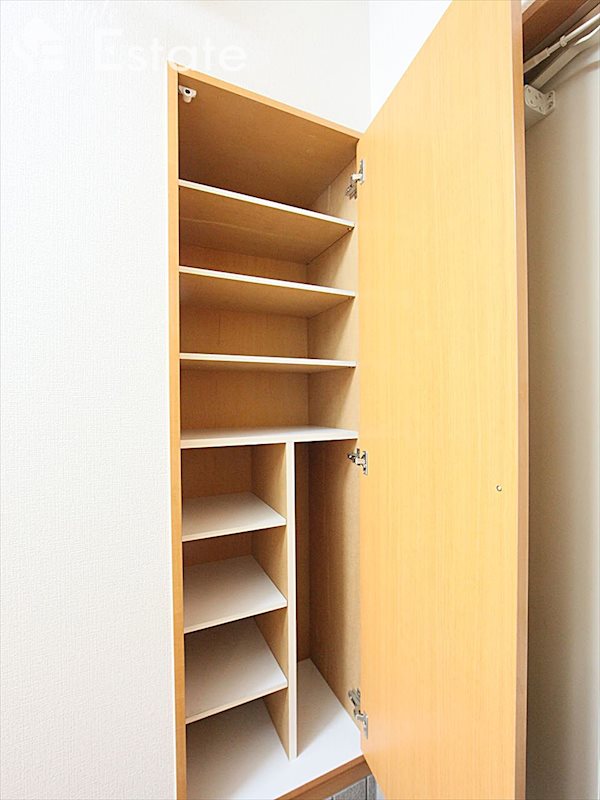 シューズボックス