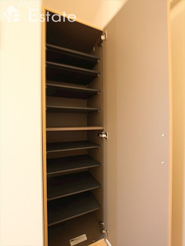 シューズボックス