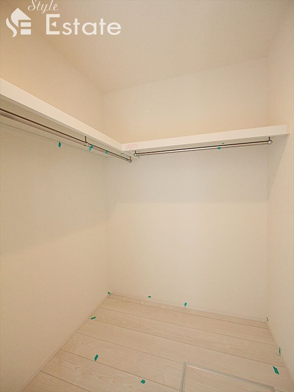 ウォークインクローゼット