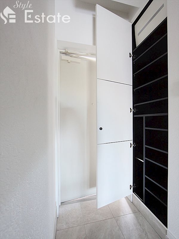 玄関 シューズボックス