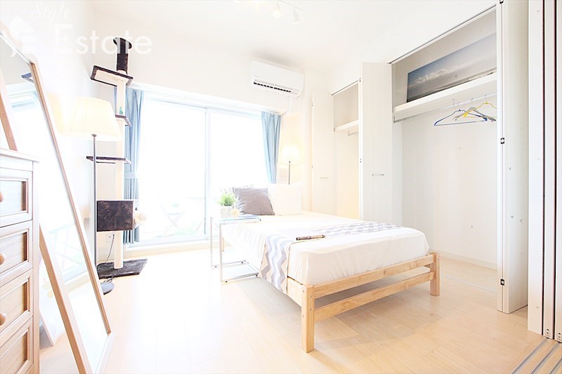 ベッドルーム クローゼット