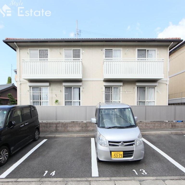 フォンテーヌ　B