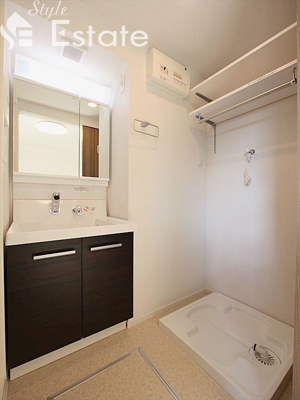 独立洗面台★室内洗濯機置き場