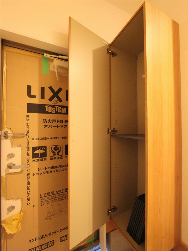 シューズボックス