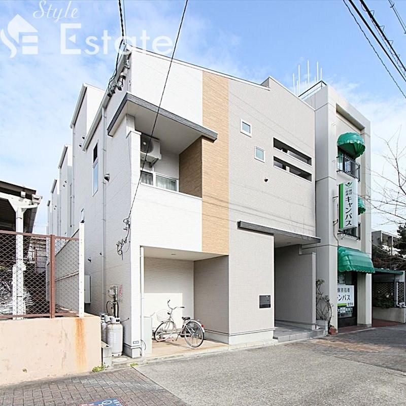 ディアコート鶴里