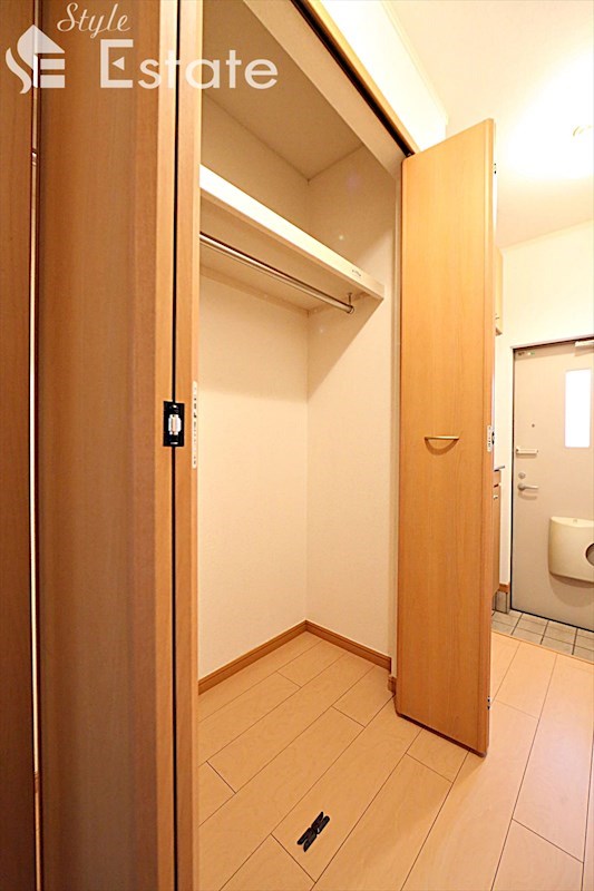 玄関クローゼット