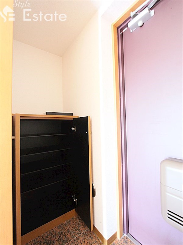 シューズボックス