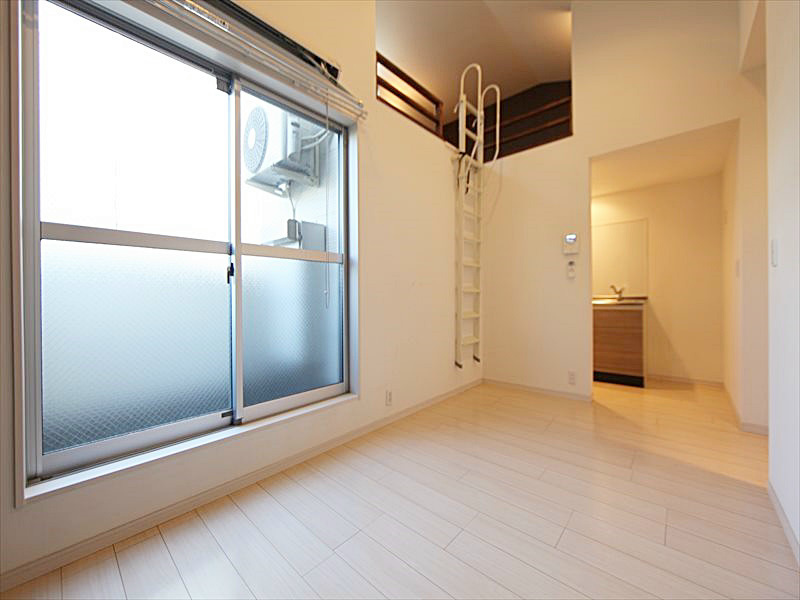 洋室9帖 家電ご用意できます