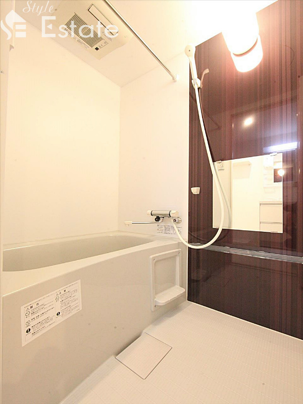 バスルーム 浴室乾燥機能付 同仕様内装写真