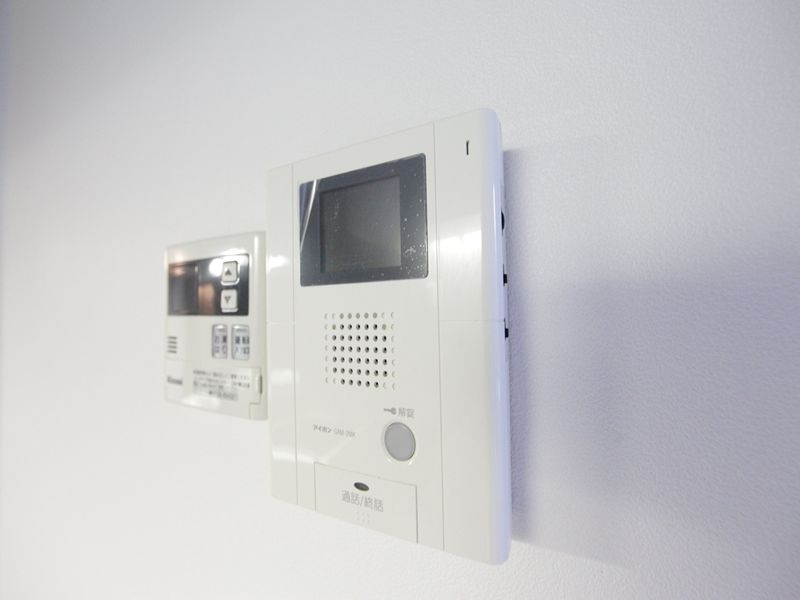 モニター付きインターホン