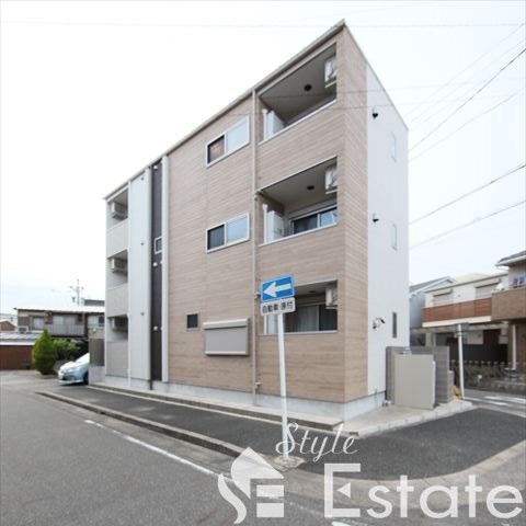 アウディ日比野EAST