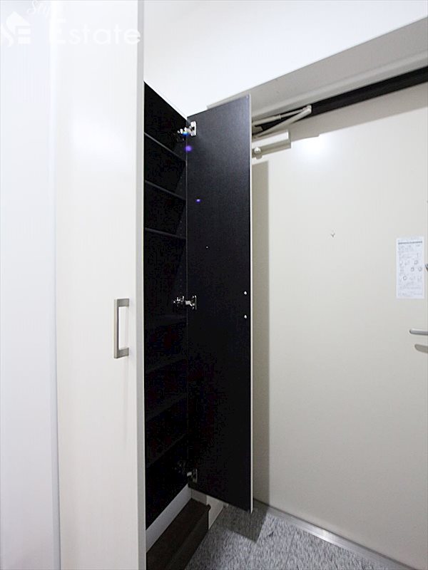 シューズボックス