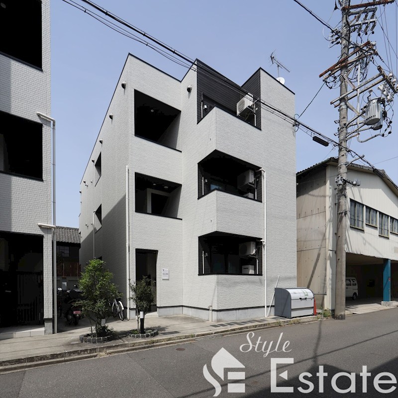 アヴニール金山