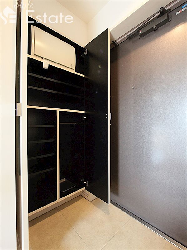 シューズボックス