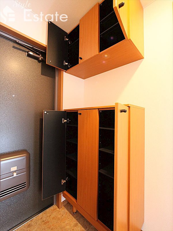 シューズボックス