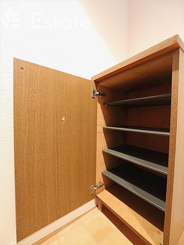 シューズボックス