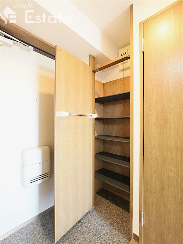 シューズボックス