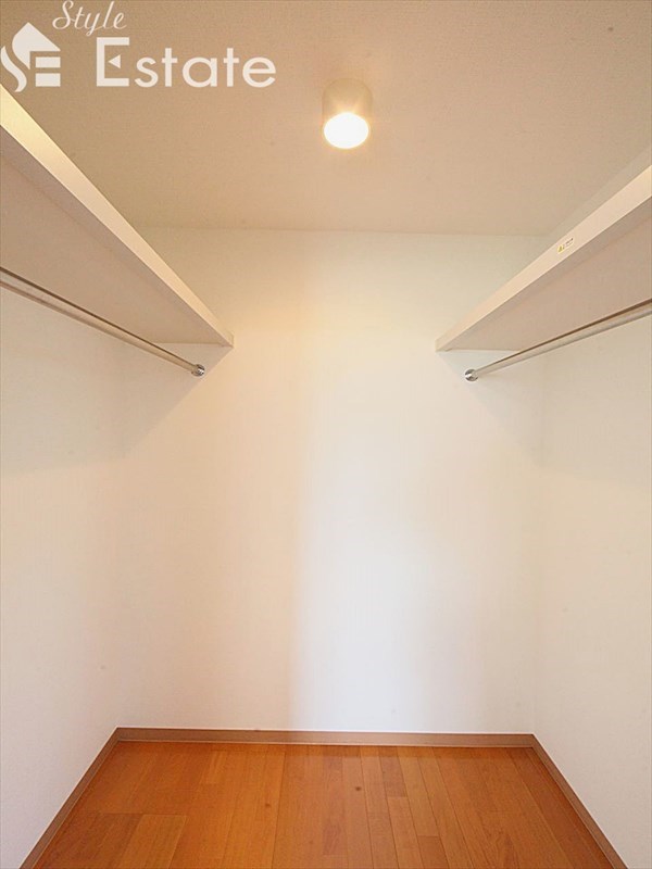 ウォークインクローゼット