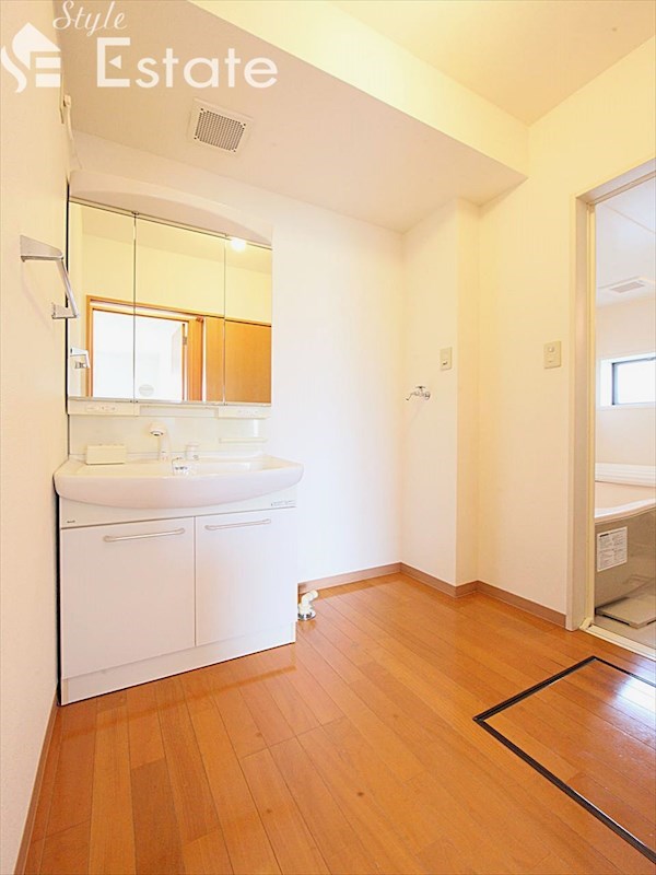 脱衣場 独立洗面台