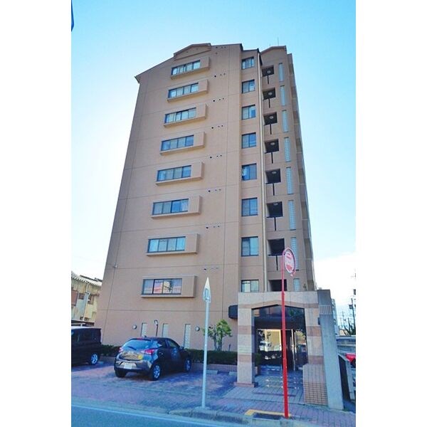 スリーシャイン大磯