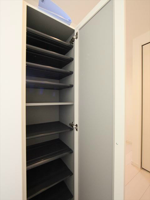 シューズボックス